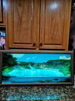 Water feature frame with hooks