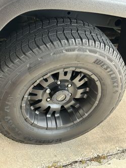 Tire A/T