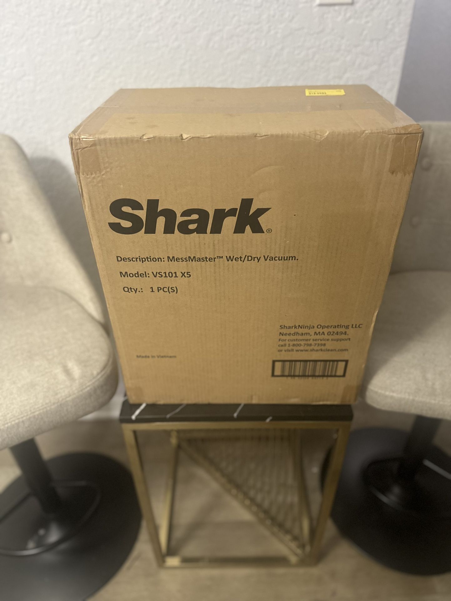 🧼 Brand New Shark MessMaster Wet/Dry Vacuum – In Box