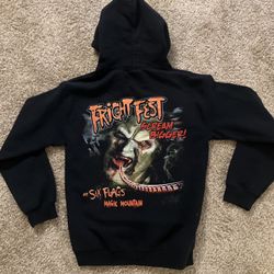 Six Flags Fright Fest Hoodie Men’s (S) Black Halloween Horror ZOMBIE SCREAM FEST