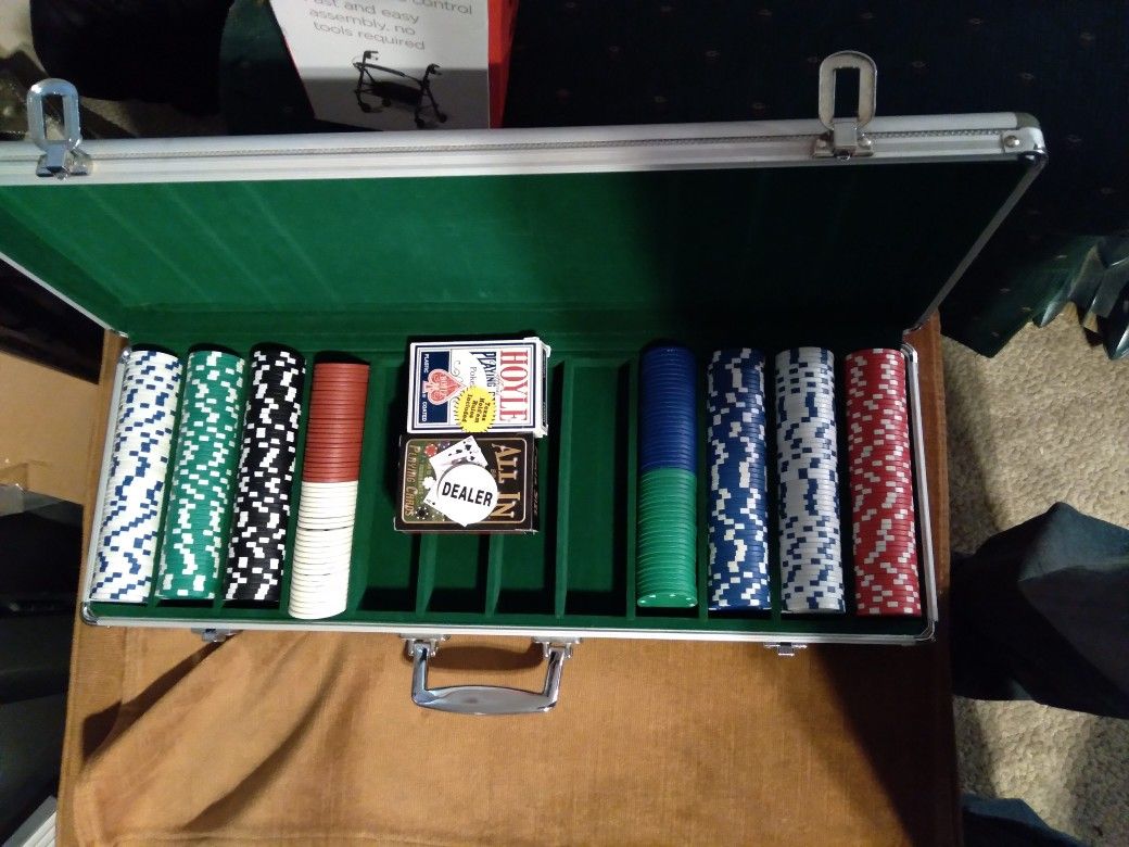 Poker Set In Case