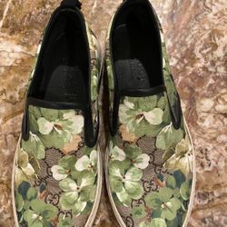 Authentic Gucci Size 5.5