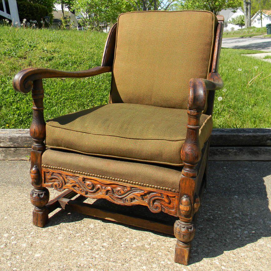 
Antique Wood Wing Back Chair Jacobean Carved Oak Club Chair


