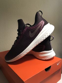 New Nike Renew Rival Men’s Size 10