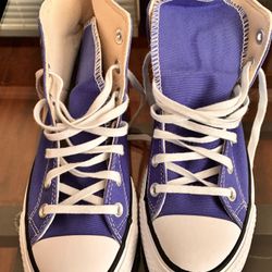 Blue high top converse Size 7