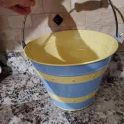 Purple & Yellow Enamel Easter 🐣bucket