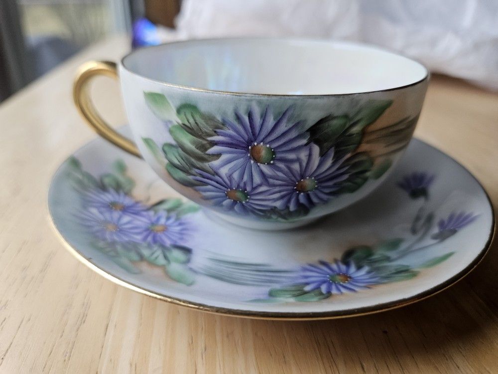 Tea Cup & Saucer - Vintage 