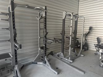 Hammer strength power rack