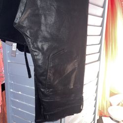 black shinny pants