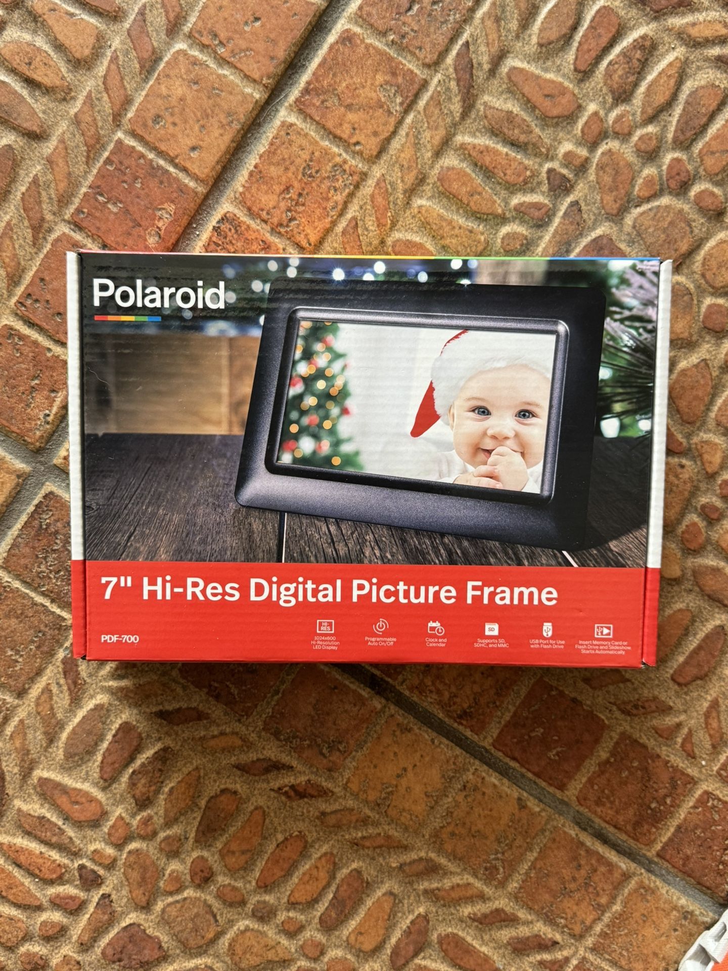 Polaroid 7” Hi-Res Digital Picture Frame