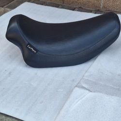 La Pera Seat