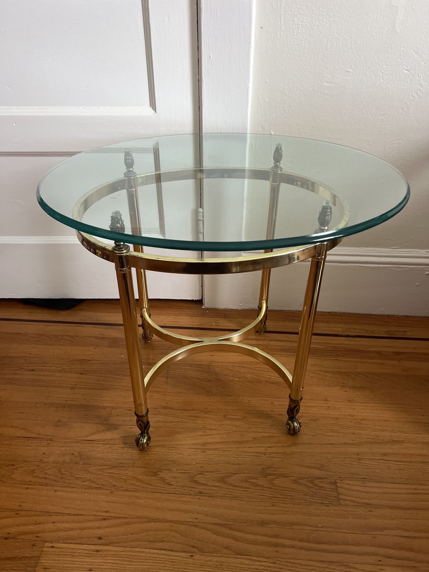 Vintage Hollywood Regency Brass & Glass Round End Side Table – La Barge Style – 1970s