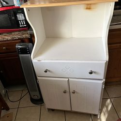 Microwave cart