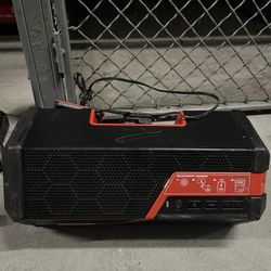 Milwaukee Jobsite Bluetooth Speaker 