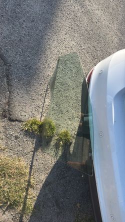 Ford focus front glass windows