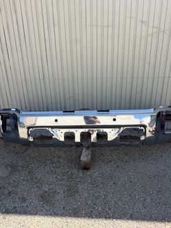 GMC SIERRA 2014 2015 FRONT BUMPER COVER USED ORIGINAL OEM (small cut small dents )