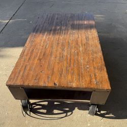 Living Room Table With Wheels