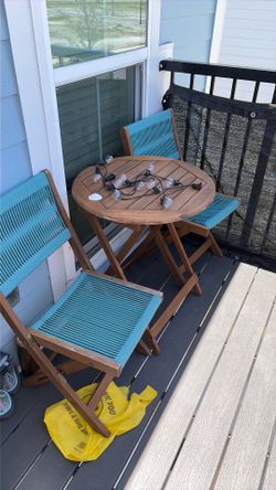 PATIO SET