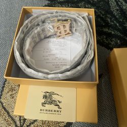 Burberry belt