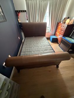 QUEEN GENUINE LEATHER SLEIGH BED | DOMAIN HOME FURNISHINGS