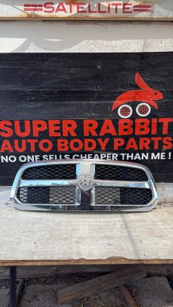 2013 Ram Classic Grille OEM 2024