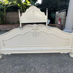 Antique / vintage bed frame