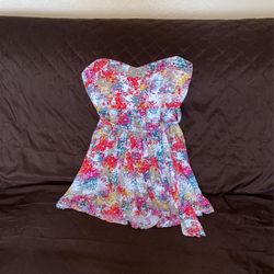 Cute  Spring  Strapless  Dress  Small For Teenagers 