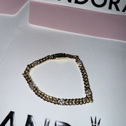 Gold plated cuban chain 