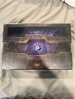 StarCraft Heart of the Swarm Collectors Edition **SEALED**