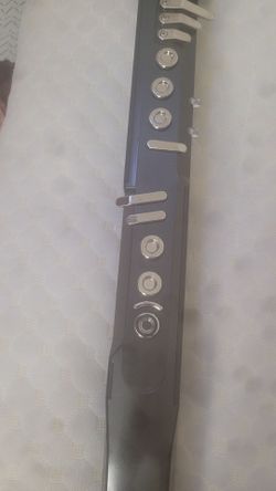 Electronic wind instrument