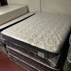Brand New Queen Size Mattress Pillow Top 14” Thick – Factory Direct! Also available in Twin, Full & King. Ask about our Same-Day Delivery 🚚 