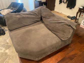 Free sectional corner couch