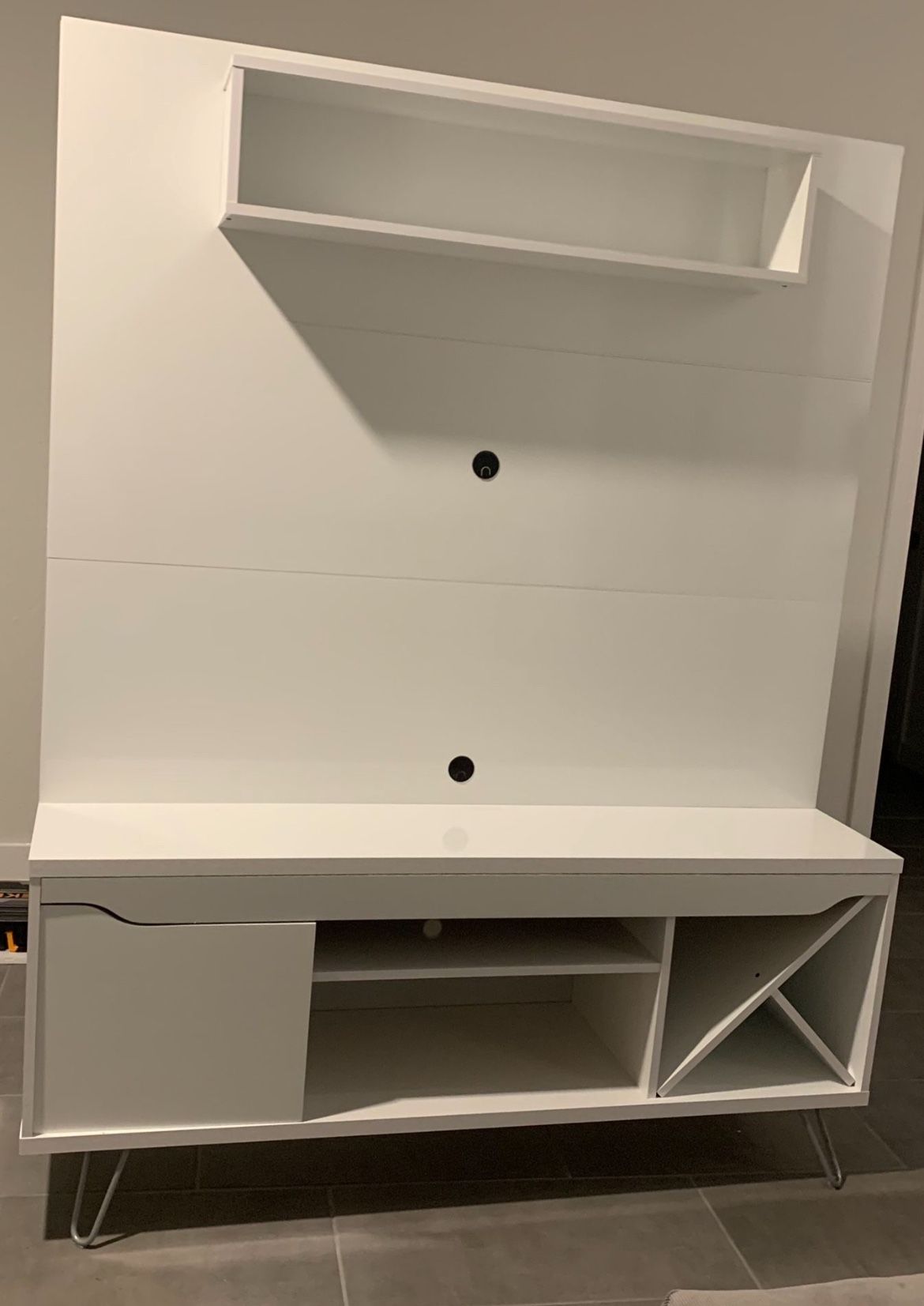 TV Stand With Wine Rack