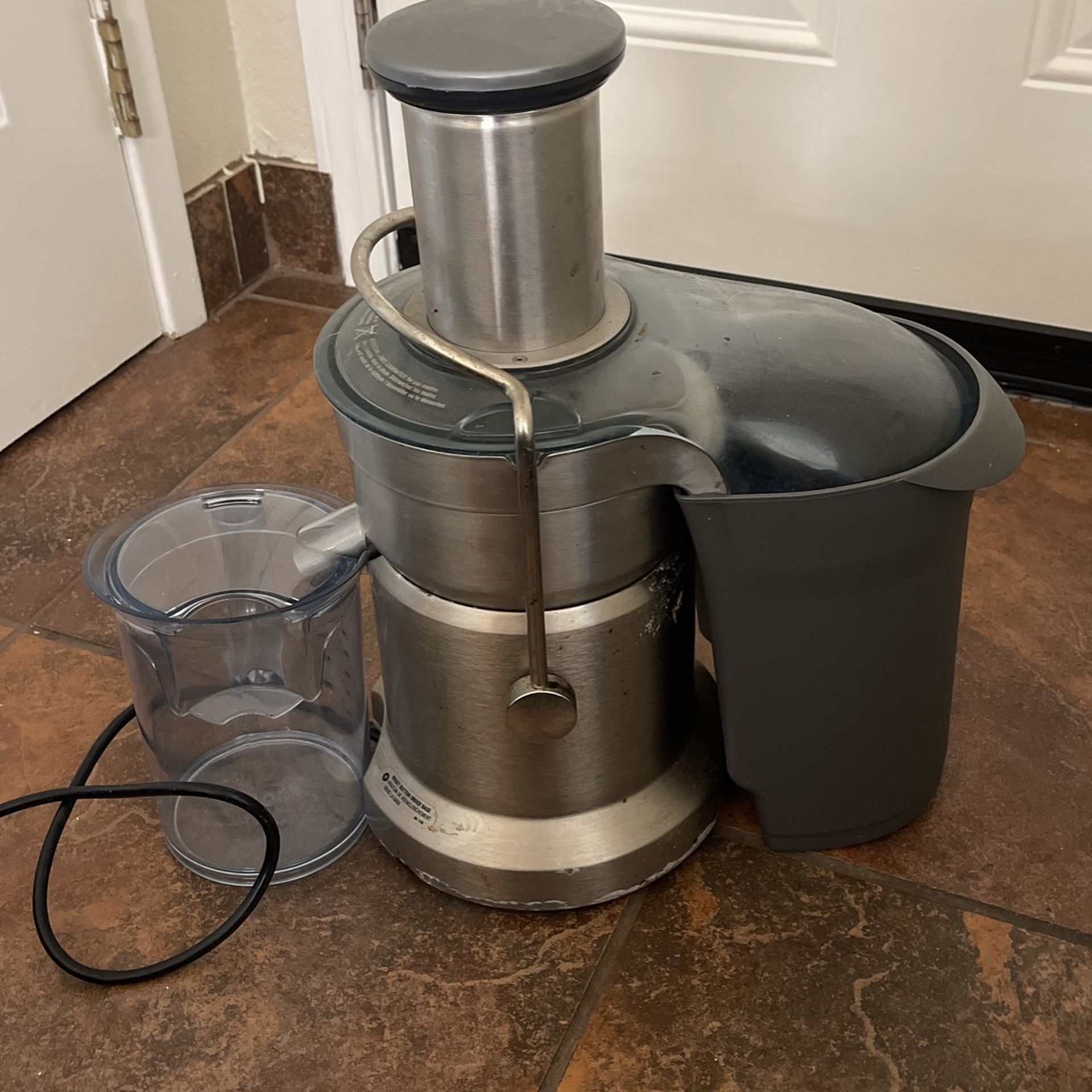 Breville Juicer for Sale in San Ramon, CA OfferUp