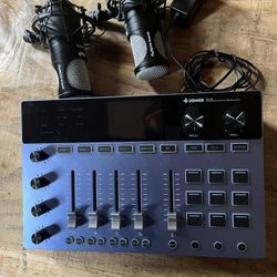 POD Cast Station And Microphone System 