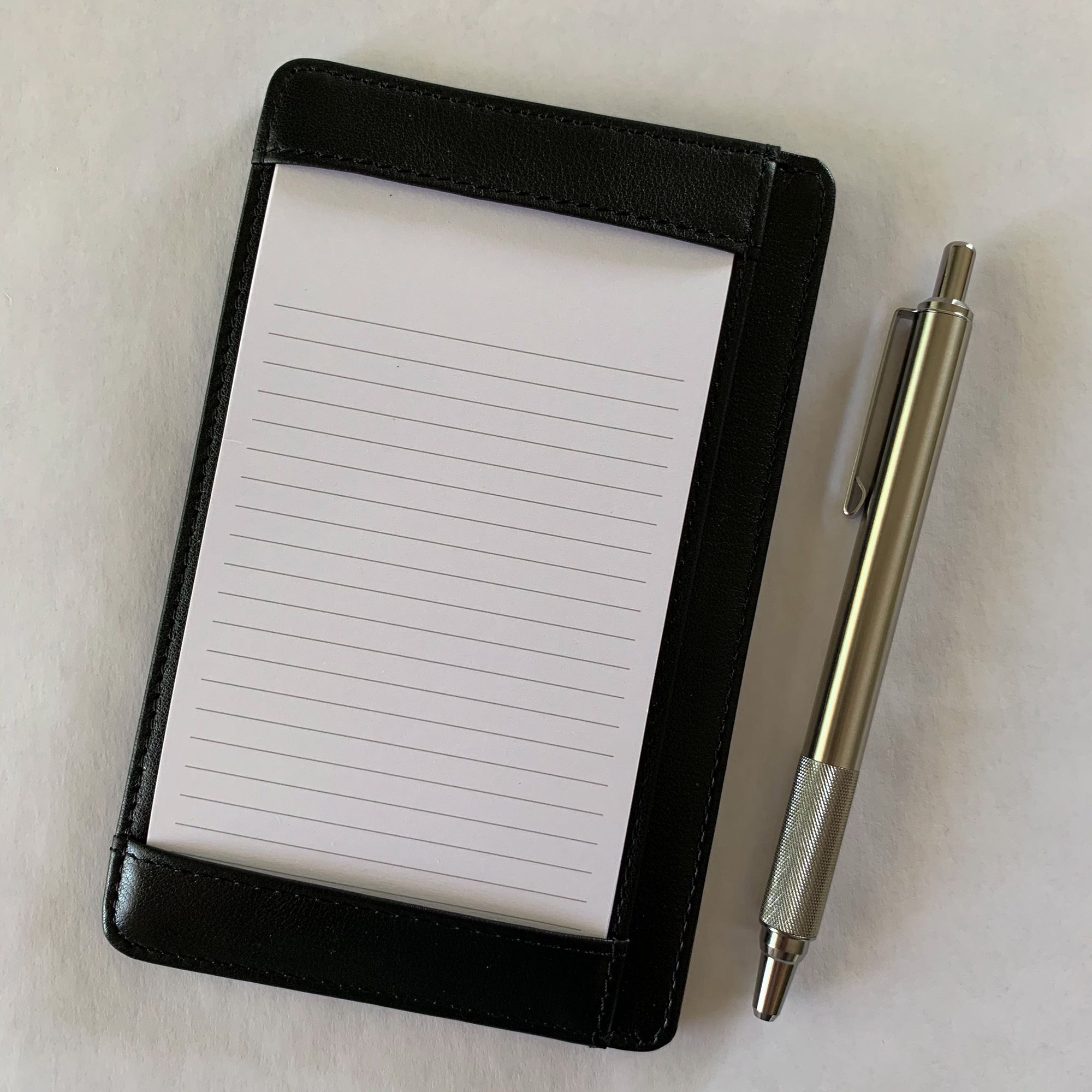 LEVENGER black pocket briefcase + 12 index cards 3x5 + Zebra ballpoint pen