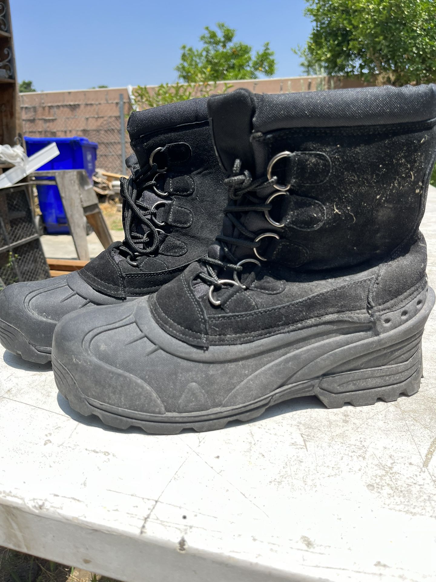 Snow Boots