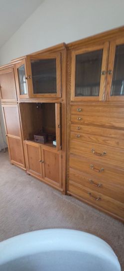 Wall unit