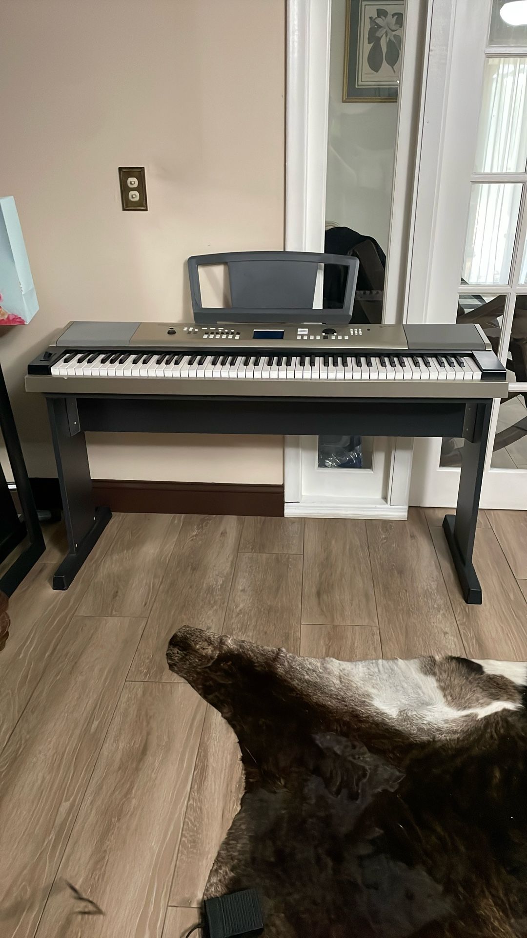 YAMAHA piano