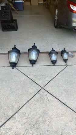 4 exterior wall mount lights
