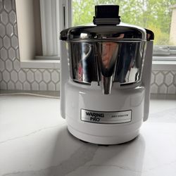 Waring Pro Juicer 11JE38