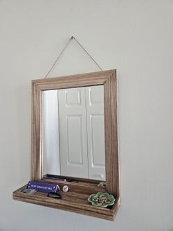 Wall hanging mirror