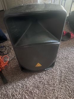 Behringer speaker b115d