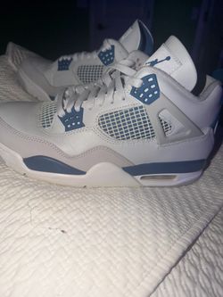Jordan military 4’s size 10