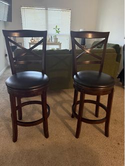 Bar top tables