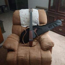 Yamaha SLG200NW used