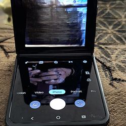 Motorola Razr 2024 Unlocked 