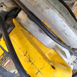 Dewalt 8 1/4  Circular Saw