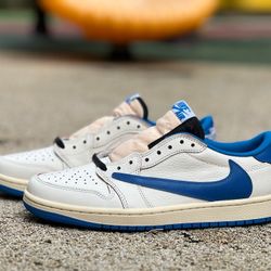 𝐎𝐧l𝐲 𝐫𝐞𝐩l𝐲 𝐨𝐧 𝐈G : 𝐓𝐎𝐏𝐤𝐢𝐜𝐤𝐬𝟒𝟒𝟒                                      Jordan 1 travis scott fragment