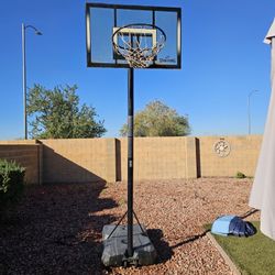 Spalding Basketball Hoop 